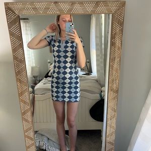 Kendall and Kylie dress